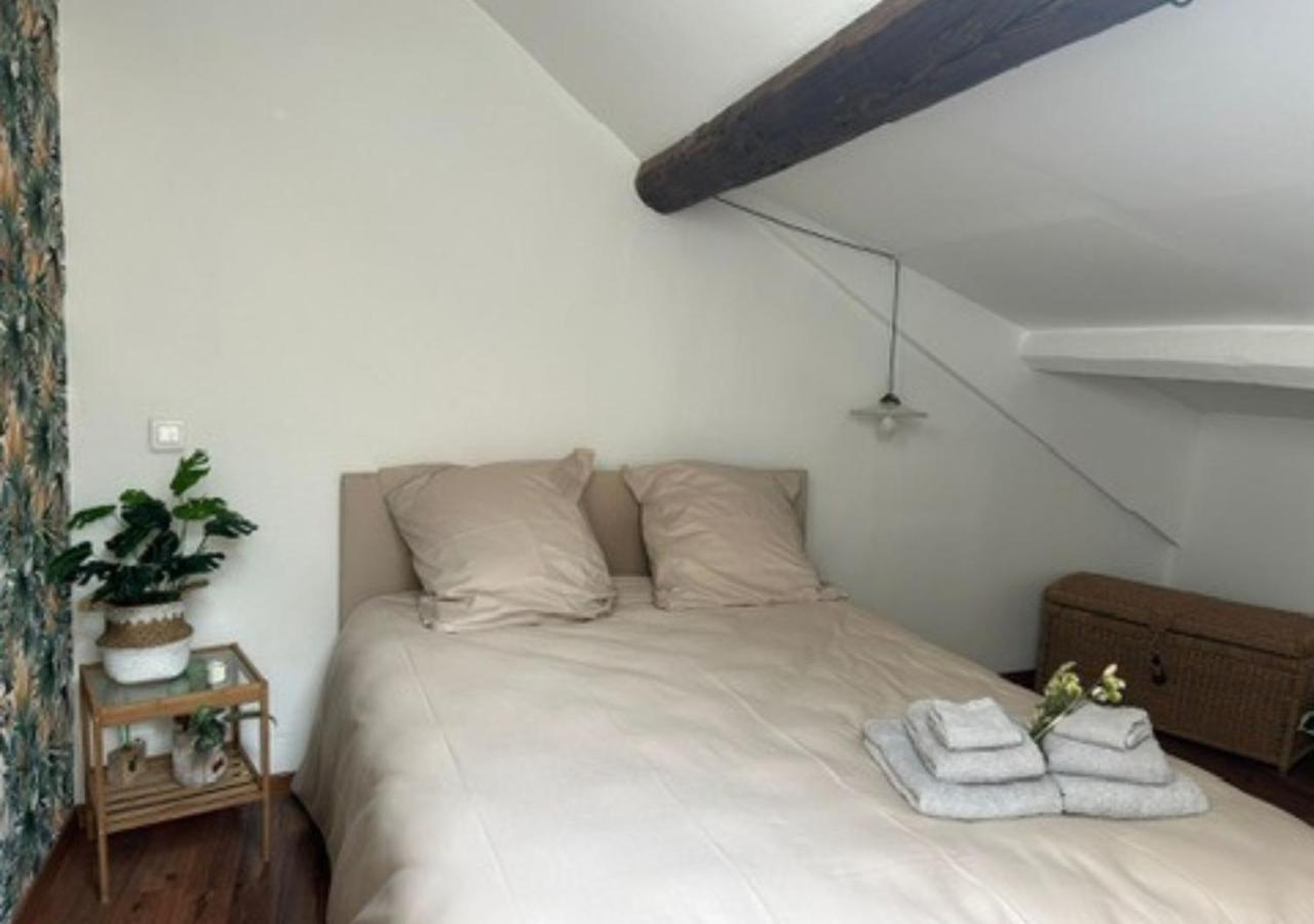 Le Fleuri - Reims - Wifi Gratuit - Quartier Calme Apartment Exterior photo