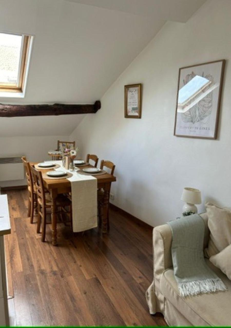 Le Fleuri - Reims - Wifi Gratuit - Quartier Calme Apartment Exterior photo